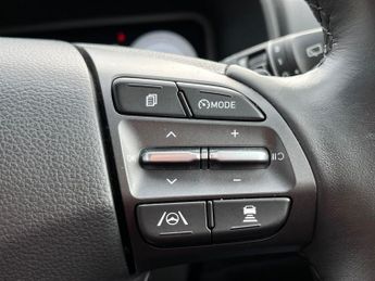 HYUNDAI KONA 64Kwh Ultimate Suv 5Dr Electric Auto (10.5Kw Charger) (204 Ps)