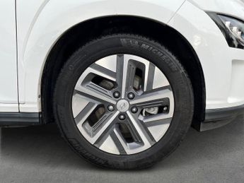 HYUNDAI KONA 64Kwh Ultimate Suv 5Dr Electric Auto (10.5Kw Charger) (204 Ps)