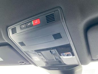 VOLKSWAGEN T-ROC 2.0 Tdi R-Line Suv 5Dr Diesel Dsg Euro 6 (S/S) (150 Ps)