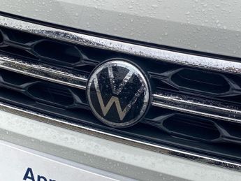 VOLKSWAGEN T-ROC 2.0 Tdi R-Line Suv 5Dr Diesel Dsg Euro 6 (S/S) (150 Ps)