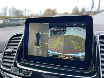 MERCEDES-BENZ GLE 3.0 Gle350D V6 Amg Line (Premium Plus) Suv 5Dr Diesel G-Tronic 4