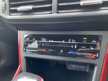 VOLKSWAGEN POLO 2.0 Tsi Gti Hatchback 5Dr Petrol Dsg Euro 6 (S/S) (207 Ps)