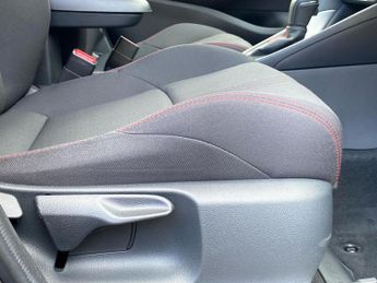 TOYOTA YARIS Yaris 1.5 Hybrid 130 Gr Sport 5Dr Cvt Hatchback