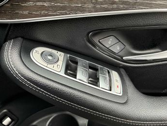 MERCEDES-BENZ GLC Glc 220D 4Matic Amg Line 5Dr 9G-Tronic