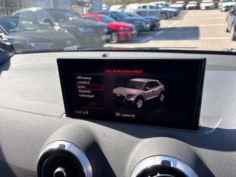 AUDI Q2 1.5 Tfsi Cod 35 S Line Suv 5Dr Petrol S Tronic Euro 6 (S/S) (150