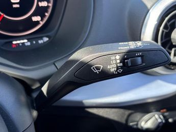 AUDI Q2 1.5 Tfsi Cod 35 S Line Suv 5Dr Petrol S Tronic Euro 6 (S/S) (150