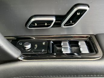 LAND ROVER RANGE ROVER SPORT 3.0 P440E 38.2Kwh Dynamic Se Suv 5Dr Petrol Plug-In Hybrid Auto 