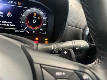 NISSAN JUKE 1.0 Dig-T N-Connecta 5Dr Dct