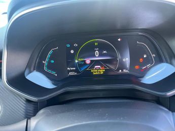 RENAULT CLIO 1.6 E-Tech Rs Line Hatchback 5Dr Petrol Hybrid Auto Euro 6 (S/S)