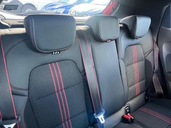 RENAULT CLIO 1.6 E-Tech Rs Line Hatchback 5Dr Petrol Hybrid Auto Euro 6 (S/S)