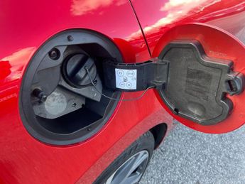 RENAULT CLIO 1.6 E-Tech Rs Line Hatchback 5Dr Petrol Hybrid Auto Euro 6 (S/S)