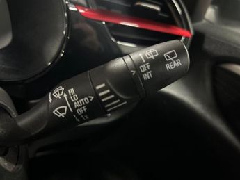 VAUXHALL CORSA 50Kwh Sri Premium Hatchback 5Dr Electric Auto (136 Ps)