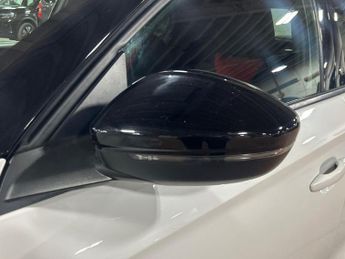 VAUXHALL CORSA 50Kwh Sri Premium Hatchback 5Dr Electric Auto (136 Ps)