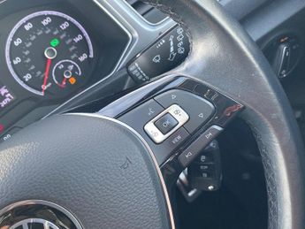 VOLKSWAGEN T-ROC 1.5 Tsi Evo Active Suv 5Dr Petrol Dsg Euro 6 (S/S) (150 Ps)