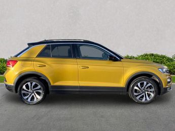 VOLKSWAGEN T-ROC 1.5 Tsi Evo Active Suv 5Dr Petrol Dsg Euro 6 (S/S) (150 Ps)