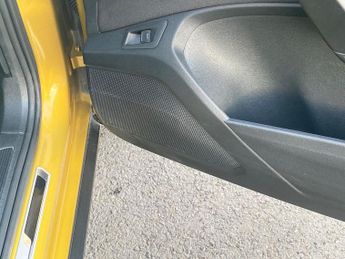 VOLKSWAGEN T-ROC 1.5 Tsi Evo Active Suv 5Dr Petrol Dsg Euro 6 (S/S) (150 Ps)