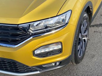 VOLKSWAGEN T-ROC 1.5 Tsi Evo Active Suv 5Dr Petrol Dsg Euro 6 (S/S) (150 Ps)