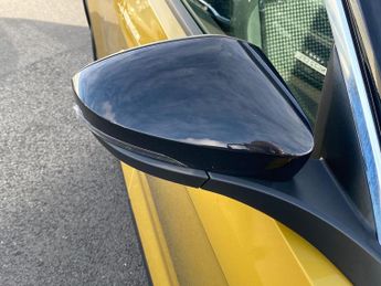 VOLKSWAGEN T-ROC 1.5 Tsi Evo Active Suv 5Dr Petrol Dsg Euro 6 (S/S) (150 Ps)