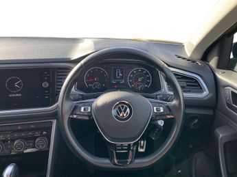 VOLKSWAGEN T-ROC 1.5 Tsi Evo Active Suv 5Dr Petrol Dsg Euro 6 (S/S) (150 Ps)