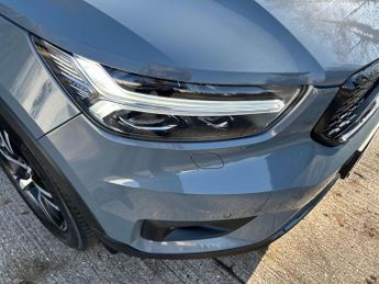 VOLVO XC40 Xc40 1.5 T3 [163] R Design 5Dr Geartronic Estate