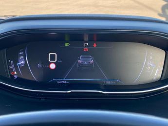 PEUGEOT 3008 1.2 Puretech Allure 5Dr Eat8