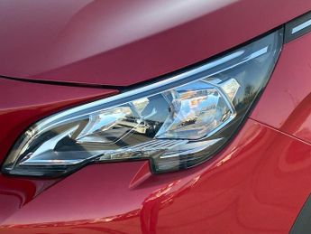 PEUGEOT 3008 1.2 Puretech Allure 5Dr Eat8