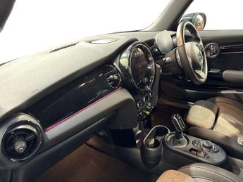 MINI HATCHBACK 135Kw Cooper S Level 2 33Kwh 3Dr Auto