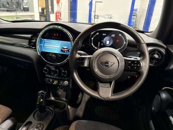 MINI HATCHBACK 135Kw Cooper S Level 2 33Kwh 3Dr Auto