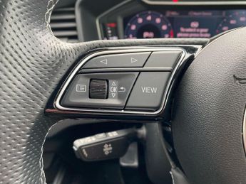 AUDI A1 1.5 Tfsi 35 S Line Sportback 5Dr Petrol S Tronic Euro 6 (S/S) (1