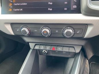 AUDI A1 1.5 Tfsi 35 Black Edition Sportback 5Dr Petrol S Tronic Euro 6 (