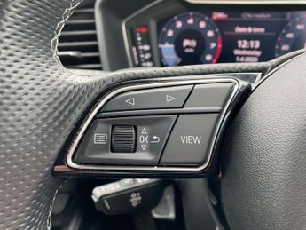 AUDI A1 1.5 Tfsi 35 Black Edition Sportback 5Dr Petrol S Tronic Euro 6 (