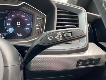 AUDI A1 1.5 Tfsi 35 Black Edition Sportback 5Dr Petrol S Tronic Euro 6 (