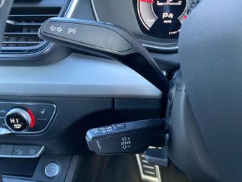 AUDI Q5 2.0 Tdi 40 S Line Suv 5Dr Diesel S Tronic Quattro Euro 6 (S/S) (