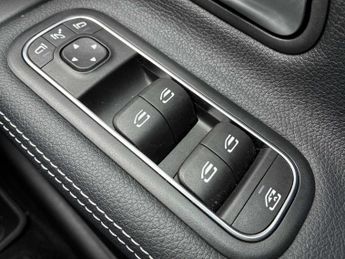 MERCEDES-BENZ A CLASS A180 Sport Edition 5Dr Auto