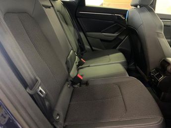 AUDI Q3 1.5 Tfsi Cod 35 S Line Suv 5Dr Petrol S Tronic Euro 6 (S/S) (150