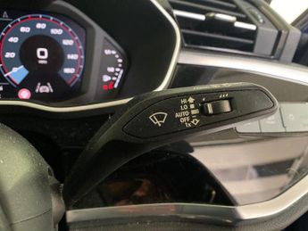 AUDI Q3 1.5 Tfsi Cod 35 S Line Suv 5Dr Petrol S Tronic Euro 6 (S/S) (150