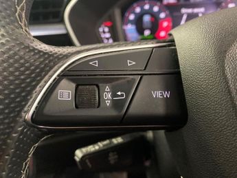 AUDI Q3 1.5 Tfsi Cod 35 S Line Suv 5Dr Petrol S Tronic Euro 6 (S/S) (150