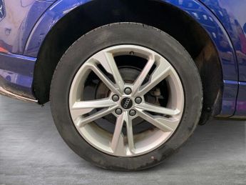 AUDI Q3 1.5 Tfsi Cod 35 S Line Suv 5Dr Petrol S Tronic Euro 6 (S/S) (150