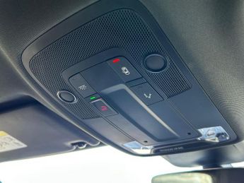 AUDI Q3 1.5 Tfsi Cod 35 S Line Suv 5Dr Petrol S Tronic Euro 6 (S/S) (150