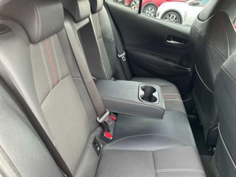 TOYOTA COROLLA 2.0 Vvt-I Hybrid Gr Sport 5Dr Cvt