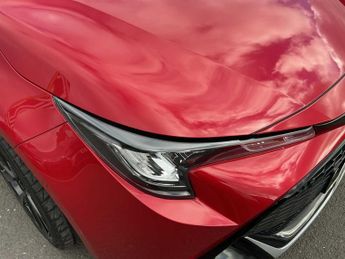 TOYOTA COROLLA 2.0 Vvt-I Hybrid Gr Sport 5Dr Cvt