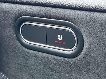 MERCEDES-BENZ A CLASS A200 Amg Line Executive 5Dr Auto