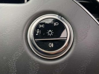 MERCEDES-BENZ E CLASS E220D Amg Line Premium Plus 5Dr 9G-Tronic