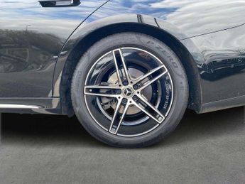 MERCEDES-BENZ E CLASS E220D Amg Line Premium Plus 5Dr 9G-Tronic
