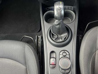 MINI COUNTRYMAN 1.5 Cooper 5Dr Auto