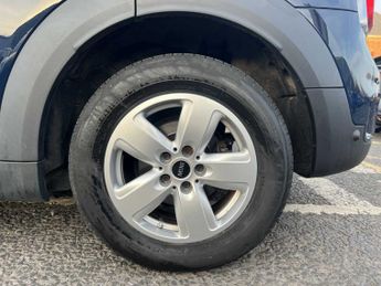 MINI COUNTRYMAN 1.5 Cooper 5Dr Auto