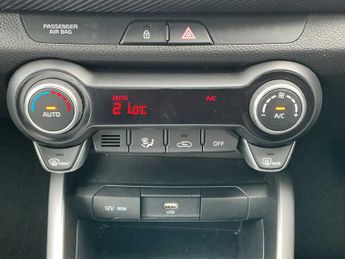 KIA STONIC 1.0T Gdi 48V Gt-Line S 5Dr Dct