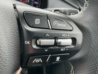 KIA STONIC 1.0T Gdi 48V Gt-Line S 5Dr Dct