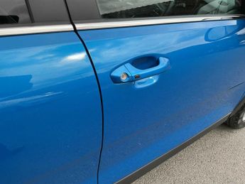 KIA STONIC 1.0T Gdi 48V Gt-Line S 5Dr Dct