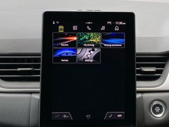 RENAULT CAPTUR 1.6 E-Tech Evolution Suv 5Dr Petrol Hybrid Auto Euro 6 (S/S) (14